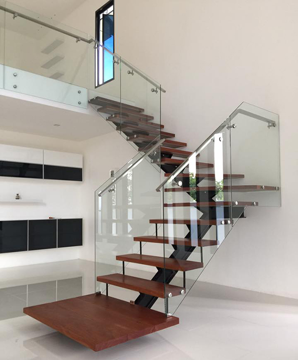 Cầu thang sắt nghệ thuật 3