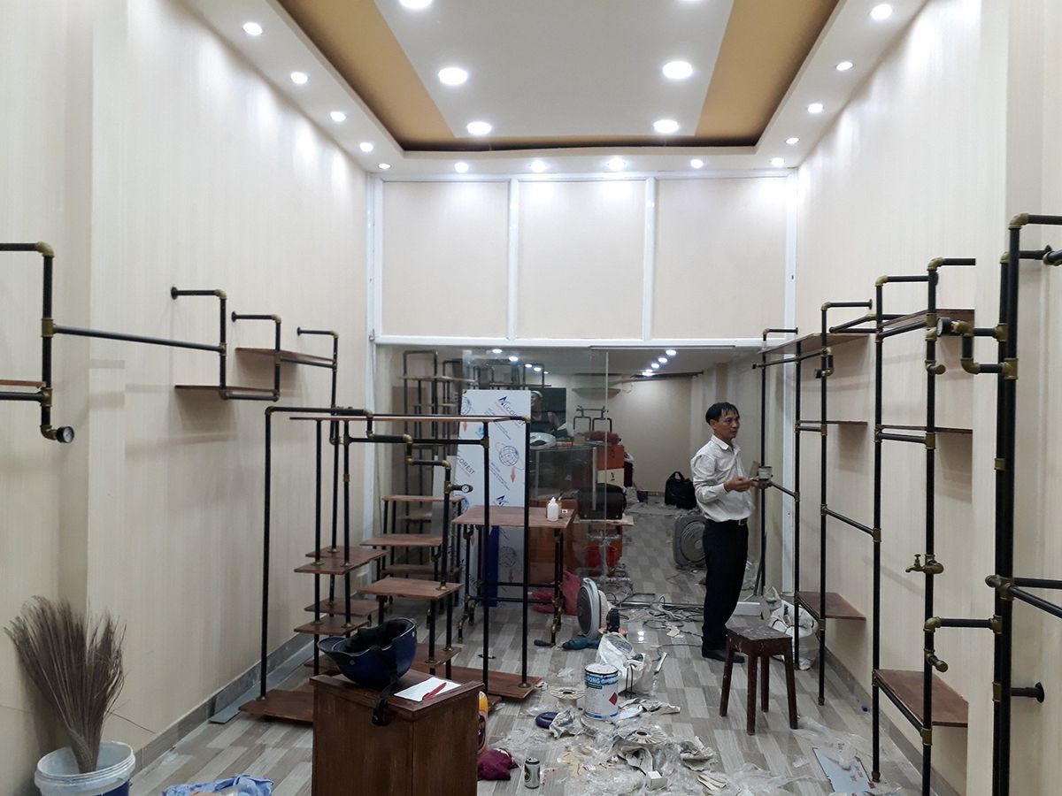 Thi công shop thời trang