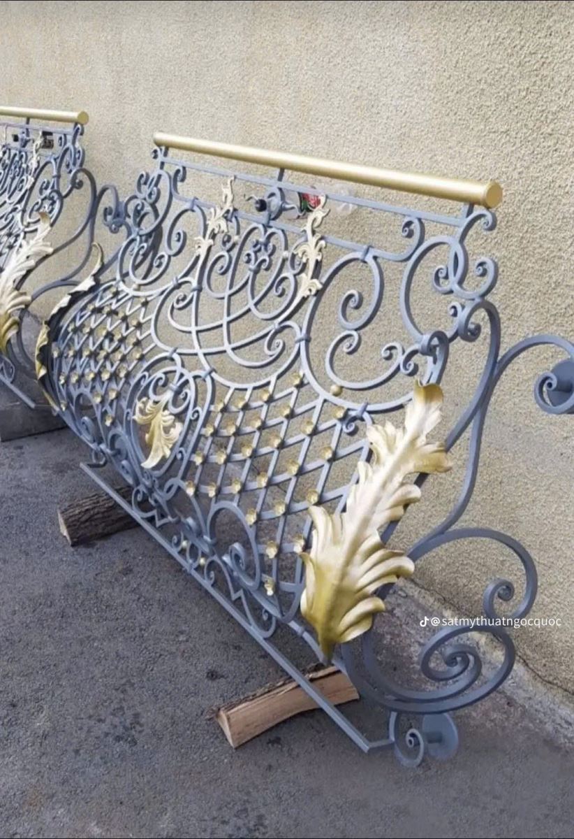 Ban công sắt nghệ thuật 3